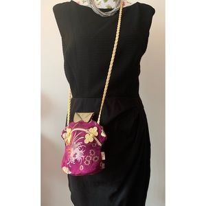 NWOT Brocade Cheongsam Crossbody Purse 👛